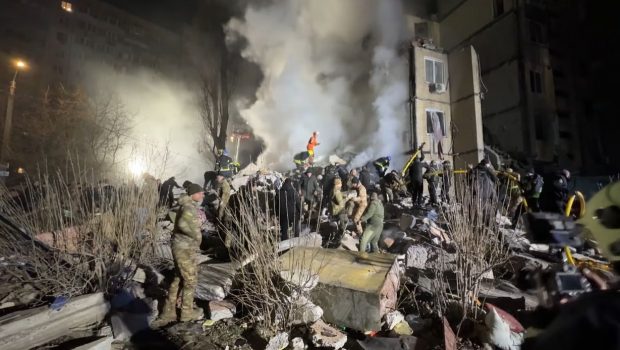 Război în Ucraina, ziua 738 | Bloc din Odesa, distrus într-un atac rusesc cu drone. Șapte morţi, printre care şi un copil