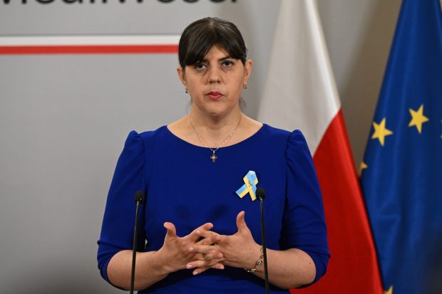 Laura Kovesi spune că nu va candida la alegerile prezidențiale: „Oamenii vor un candidat real, nu fantome”