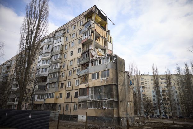 Război în Ucraina, ziua 742 | Rușii au bombardat portul Odesa, chiar în timpul unei vizite a premierului grec. 5 oameni, uciși în atac