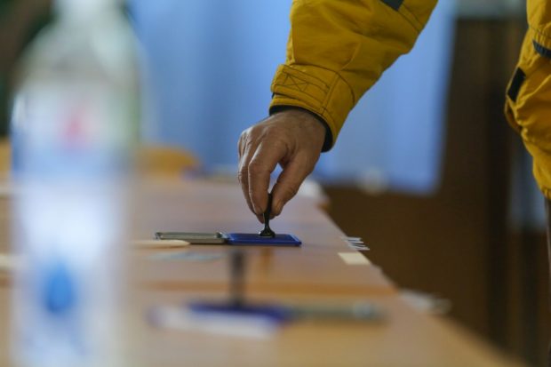 Alegeri prezidențiale 2025 – turul 2. Românii își aleg președintele României dintre George Simion și Nicușor Dan