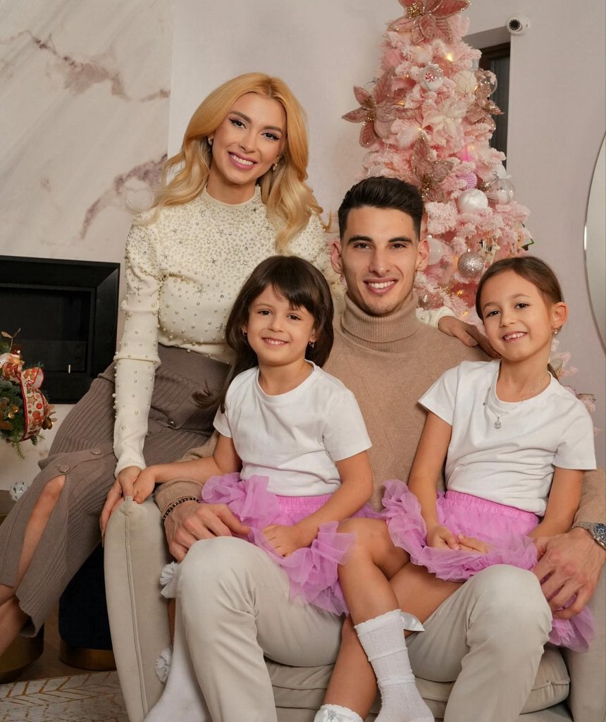 andreea balan victor vlad cornea si fetitele 1