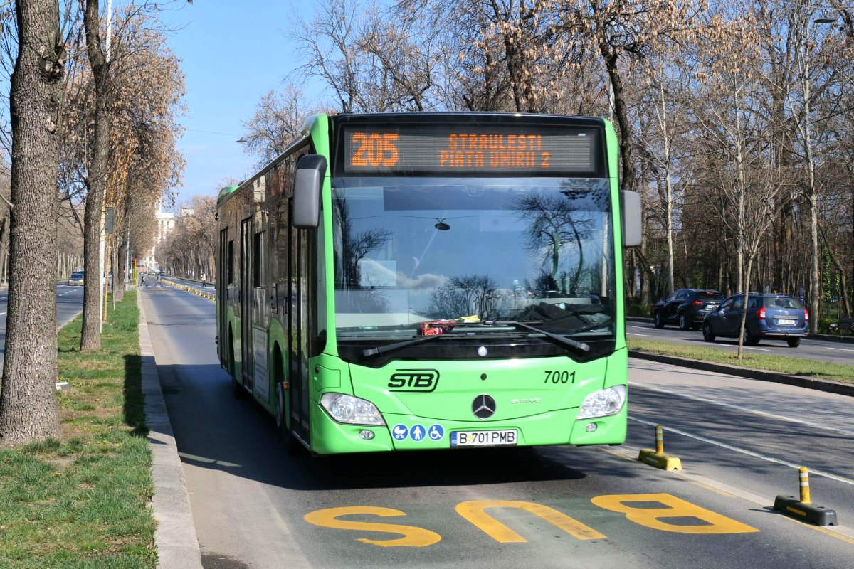 Autobuzul 205, Care Circulă Spre Piața Unirii, Va Avea Un Traseu Deviat în Fiecare Weekend, Până La Toamnă Autobuzul 205, Care Circulă Spre Piața Unirii, Va Avea Un Traseu Deviat în Fiecare Weekend, Până La Toamnă