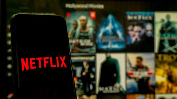 Filme Netflix mai 2024 – Ce filme și seriale noi poți vedea pe Netflix luna asta
