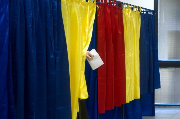 Sondaj IRES. 69% dintre români sunt „foarte siguri” că merg la vot la locale. Procentul pentru PE, mai mic. Cum e văzut Schengenul