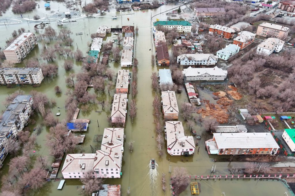 inundatii orsk foto hepta