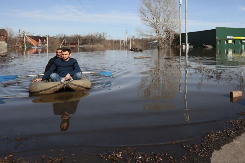 inundatii rusia 2