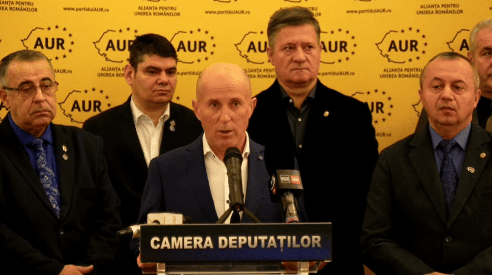 Confuzie politică. Plutonul candidaților traseiști. Politicianul care a schimbat cinci partide în zece ani
