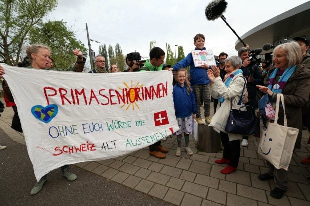 Premieră: Elveția, condamnată la CEDO pentru măsuri insuficiente pentru combaterea schimbărilor climatice