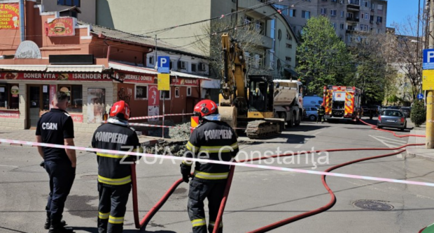 Intervenţie de urgenţă în centrul Constanţei, după ce o conductă de gaz s-a spart