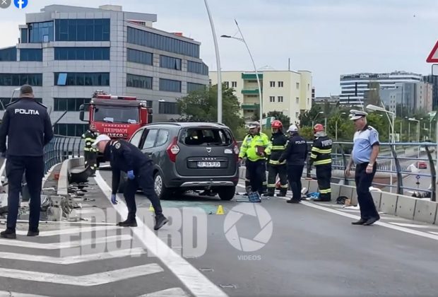 Accident grav pe Podul Basarab din București. Șapte persoane, aflate în aceeași mașină, au fost duse la spital