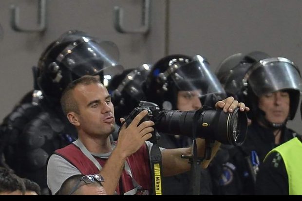 IN MEMORIAM. Omagiu adus fotoreporterului Alex Hojda. Evenimentele sportive din ultimele zile, fotografiate pentru el de colegii din presă