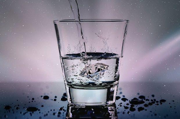 3 temperaturi furnizate de un aparat de apă plată. Recomandări de utilizare