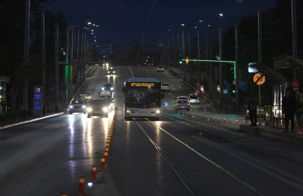 Transportul în comun din Iași, scos din epoca de piatră cu fonduri europene. Marea problemă încă nerezolvată de primărie: funcționalitatea 8 banda unica iasi