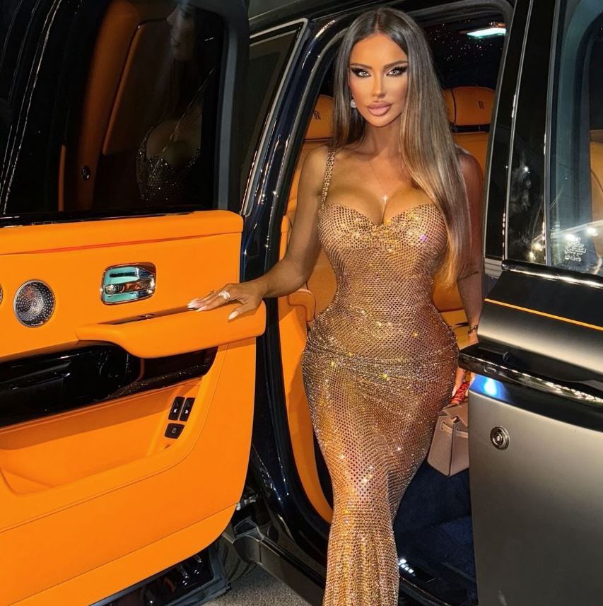bianca dragusanu 10