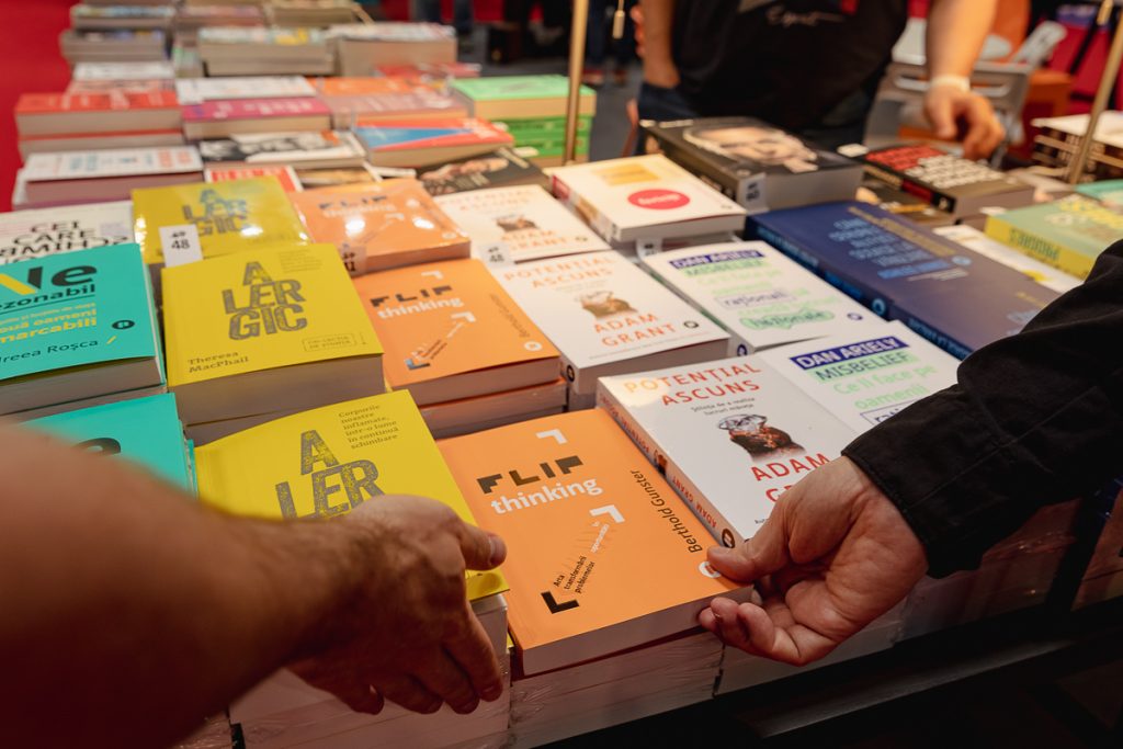 Bookfest 2024 – cel mai mare târg de carte din România. Cele mai importante lucrări propuse de editurile participante 15 bookfest 2024 s 108 1