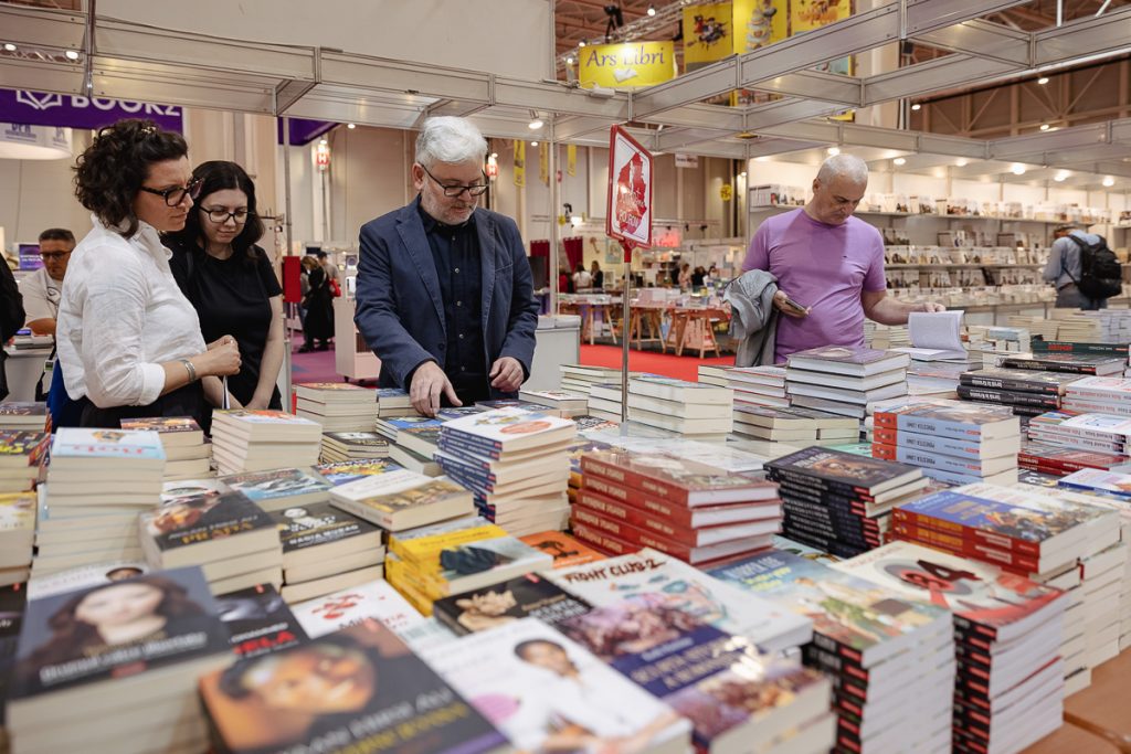 Bookfest 2024 – cel mai mare târg de carte din România. Cele mai importante lucrări propuse de editurile participante 31 bookfest 2024 s 145