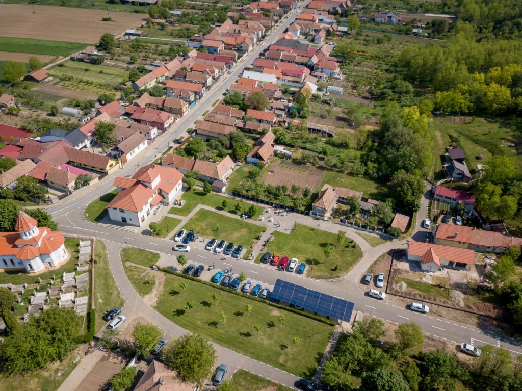 Comuna Ciugud: Dezvoltare impresionantă datorată fondurilor europene și atracției crescânde pentru locuitori 4 ciugud3