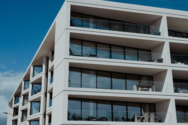 Cum să alegi apartamentul perfect atunci când îți cumperi prima casă