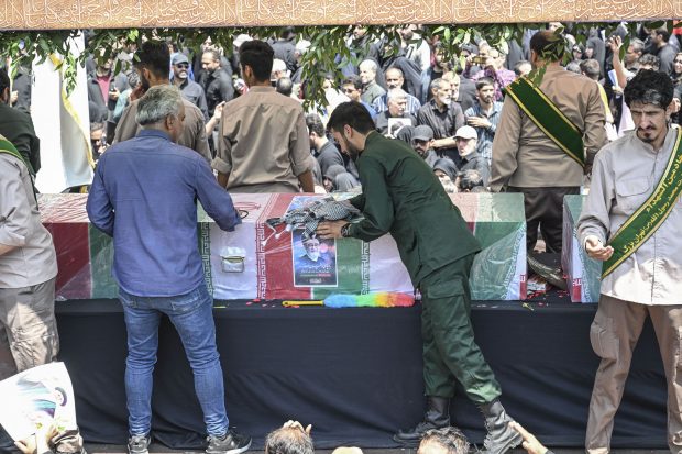 Ultima zi de funeralii în Iran. Președintele Ebrahim Raisi, înmormântat în orașul-sfânt Mașhad