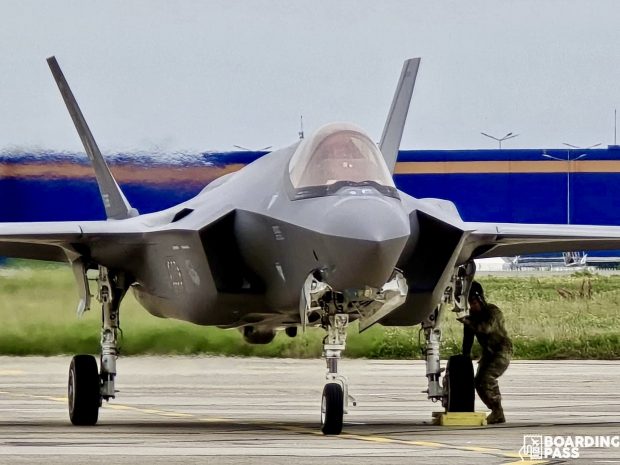 Un avion F-35 al US Air Force a aterizat în România, pe Aeroportul Băneasa. Care este motivul