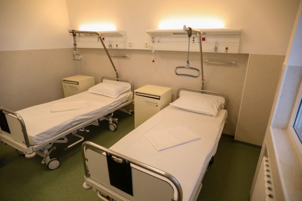 Ce este septicemia, diagnosticul primit de Florin Piersic de la medici