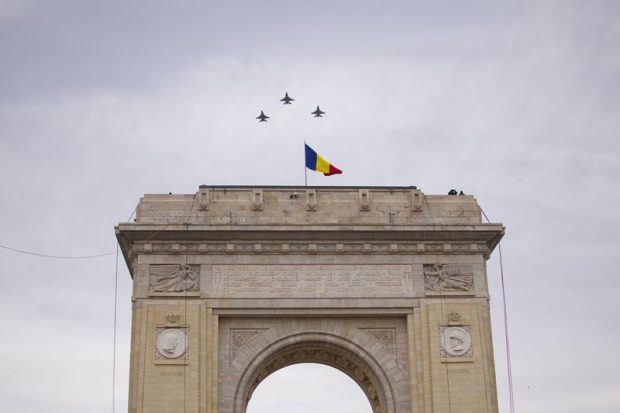 Arcul de Triumf va fi iluminat în albastru joi, de Ziua Europei