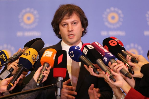 Guvernul din Georgia anunță că marți se votează legea controversată referitoare la „influența străină”, în ciuda protestelor