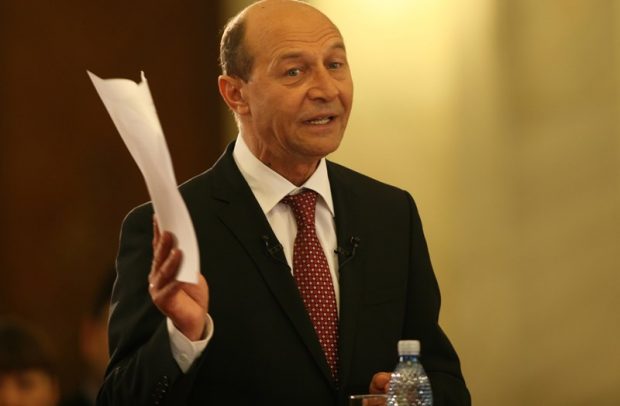 Traian Băsescu: „România reuşeşte în ultima vreme să facă o figură de prostălăul Europei”. Ce spune despre întâlnirea Iohannis – Biden