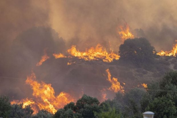 Aflată sub amenințarea incendiilor, Grecia caută soluții pentru a nu fi copleșită de intervenții. „Va fi un sezon foarte greu”