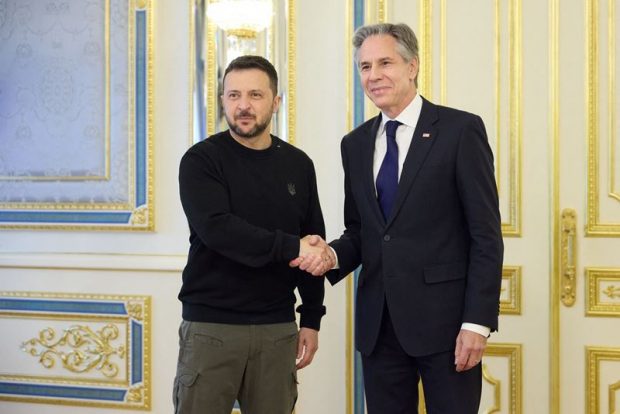 Blinken îndeamnă Ucraina să nu devină precum Rusia. „Apărarea împotriva corupţiei trebuie să fie la fel de puternică precum apărarea militară”