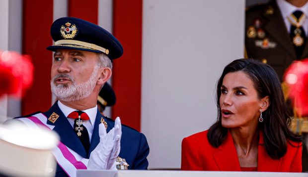 O nouă carte despre presupusele infidelități ale reginei Letizia a Spaniei: „9 amanți! Regele a trimis serviciul secret s-o urmărească”