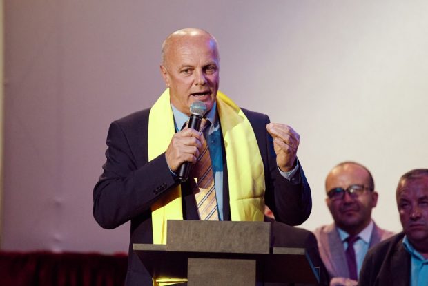 PSD îl acuză pe primarul PNL din Reșița de „declarații naziste”: „Trecem peste ei cum au trecut panzerele lui Rommel în Africa de Nord”. Ce spune edilul Ioan Popa | VIDEO