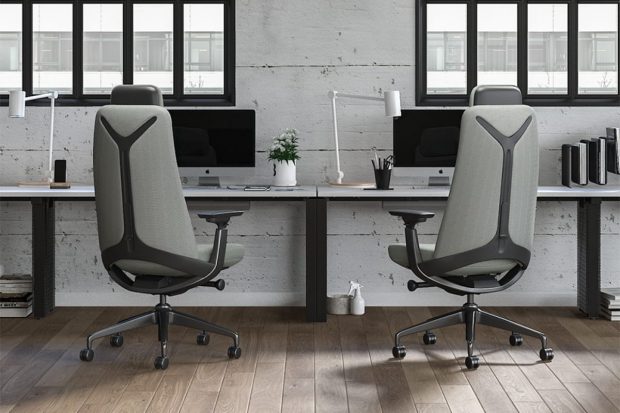 Îmbunătățește-ți postura la birou cu scaunele ergonomice, pentru mai multă productivitate