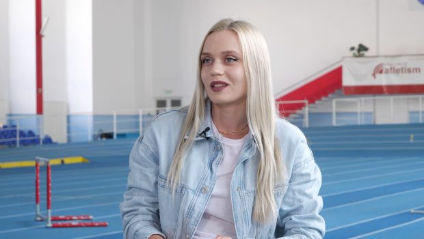 „Frumusețea nu cred că m-a ajutat în carieră”. Marina Baboi, campioana la atletism cu peste 200 de medalii