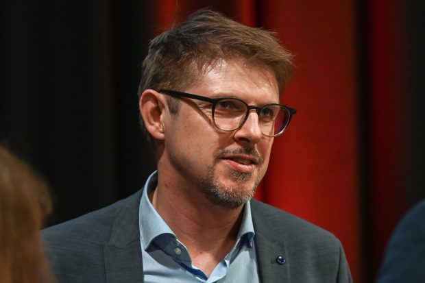 Patru tineri germani, suspectați de agresarea eurodeputatului SPD Matthias Ecke, la Dresda. Unul dintre ei s-a predat