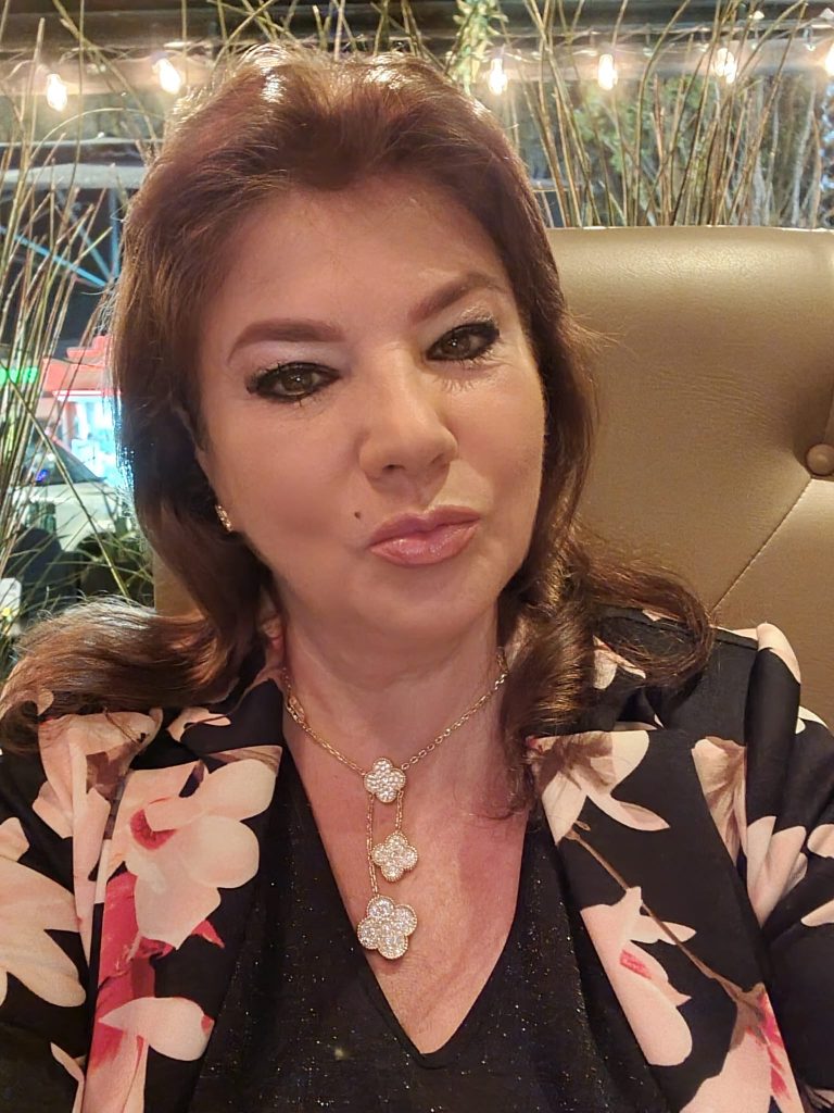 mihaela borcea 4