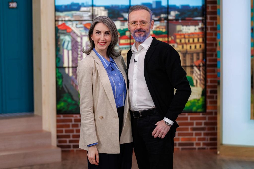 mihai albu si iubita elena nechifor 1