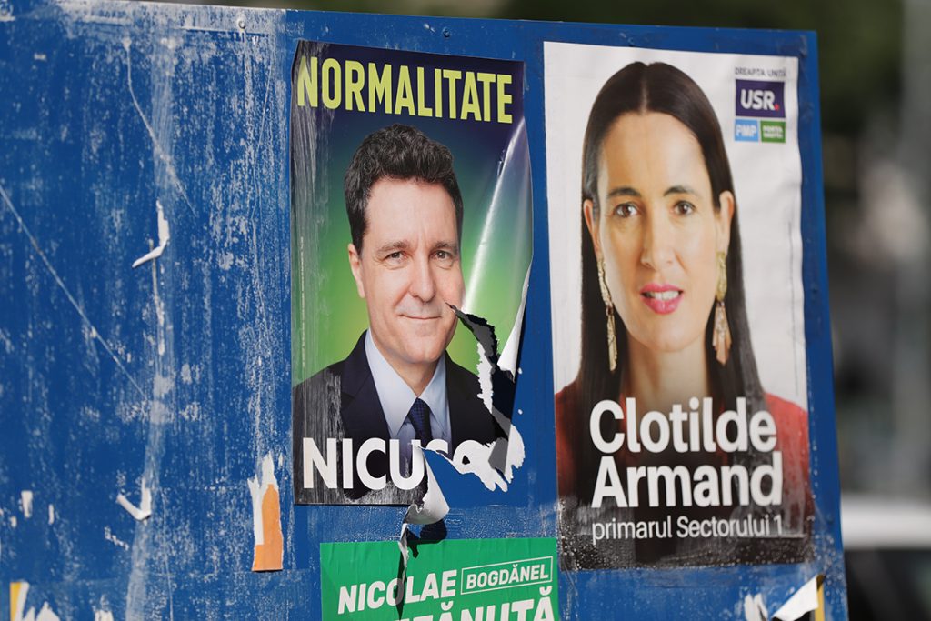 INTERVIU | Profesorul universitar Cristian Vasile, specializat în analiză comportamentală: „Studii recente demonstrează că alegătorii preferă politicienii care le seamănă fizic” 2 mitus ilustratie strada 5