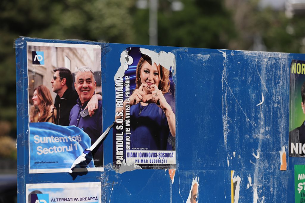 INTERVIU | Profesorul universitar Cristian Vasile, specializat în analiză comportamentală: „Studii recente demonstrează că alegătorii preferă politicienii care le seamănă fizic” 3 mitus ilustratie strada 6