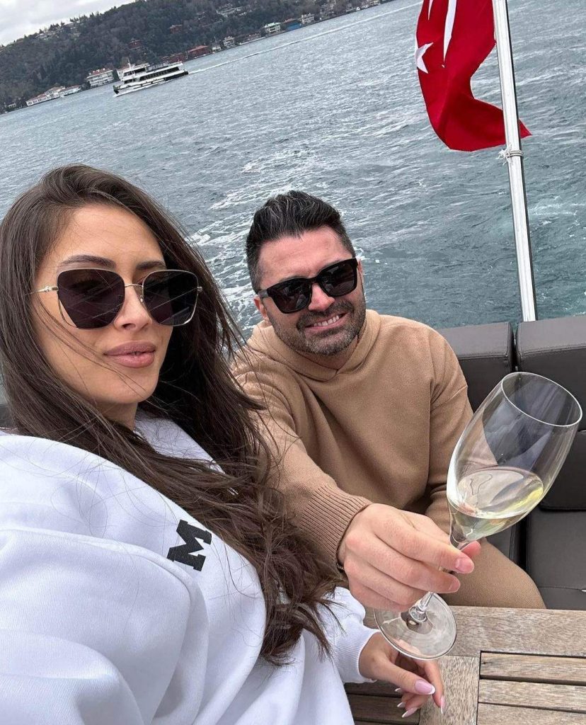 pepe si yasmine pascu 2
