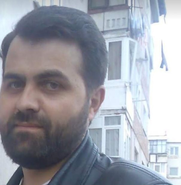 Preotul Ilie Geangavelea din Costești, Argeș, a murit într-un accident rutier, iar un coleg de-al său este în stare gravă. Două mașini s-au ciocnit