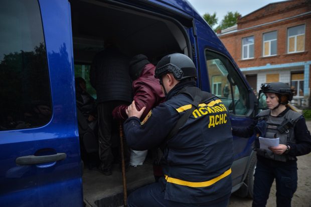 Rușii continuă ofensiva în Harkov: zeci de kilometri pătrați au fost cuceriți în câteva zile, iar 6.000 de persoane au fost evacuate