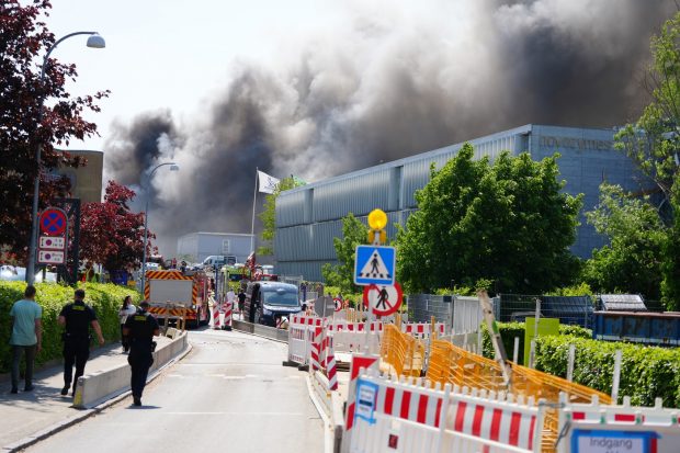 Incendiu masiv la sediul gigantului farmaceutic danez Novo Nordisk. Coloana de fum, vizibilă de la o distanță de 30 de kilometri