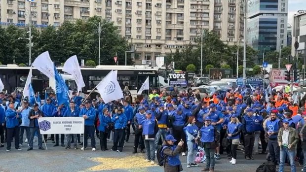 Angajații de la stat au anunțat că vor protesta joi în fața Guvernului față de „inechitățile și discriminările salariale”