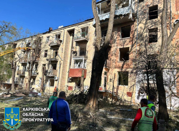 Război în Ucraina, ziua 802 | Centrul orașului Harkov, lovit de ruși cu bombe ghidate, în Duminica Paștelui