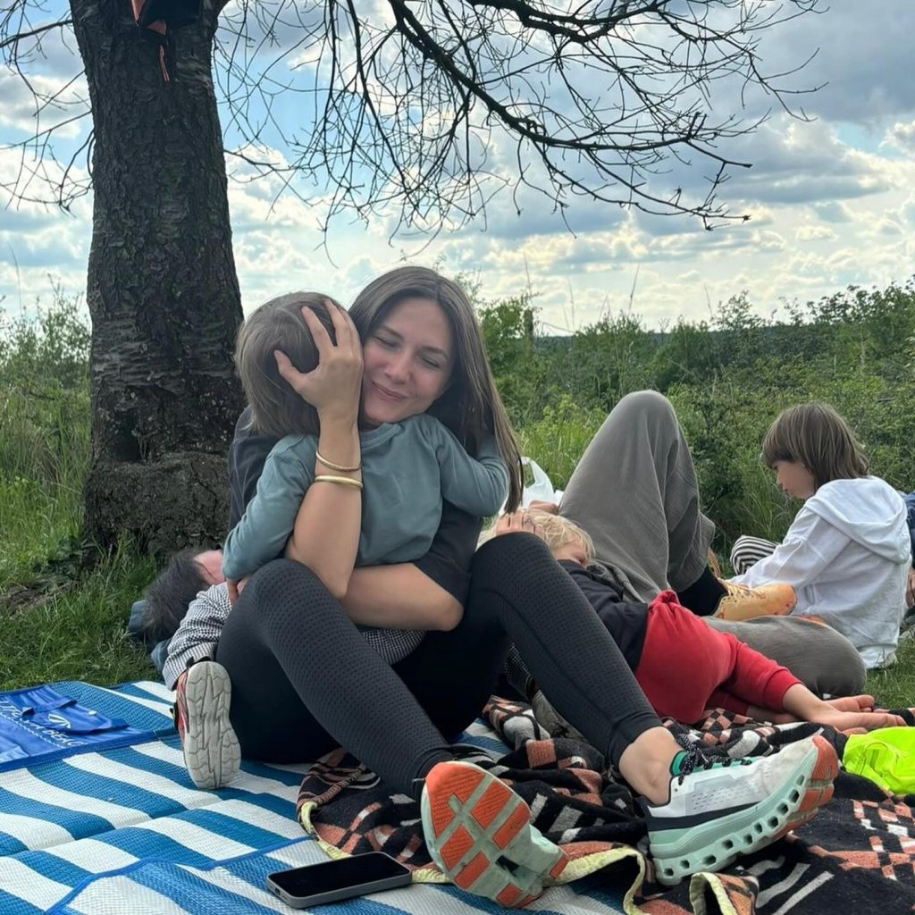 Adela Popescu și-a deschis sufletul și a vorbit despre ce s-a întâmplat recent în viața ei. „Am testat un pic ce înseamnă să fii pe muchie de cuțit” 1 438128058184444347730395885397494359917042254n