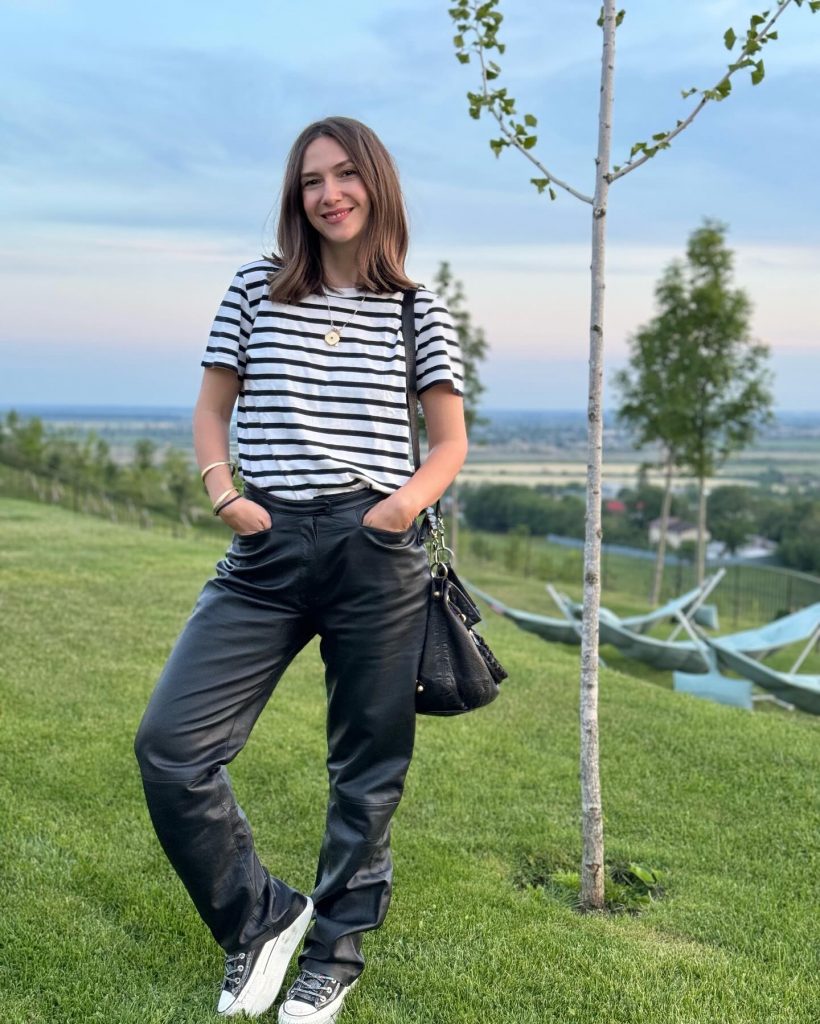 Adela Popescu și-a deschis sufletul și a vorbit despre ce s-a întâmplat recent în viața ei. „Am testat un pic ce înseamnă să fii pe muchie de cuțit” 3 44516089718447372151039588384534958691174873n