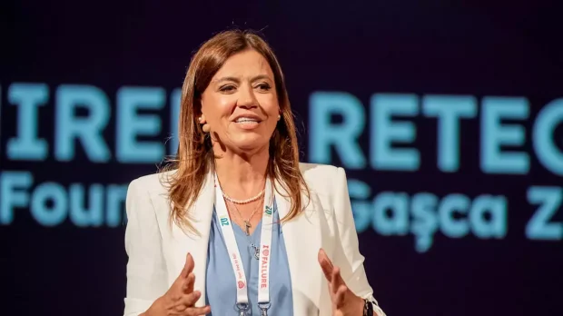 Imagine Stire Regimul strict pe care Mirela Retegan îl are de ani de zile. „Sunt foarte multe ore în care nu mănânc deloc” | 2review.ro