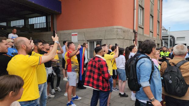 EURO 2024 | „Tricolorii”, primiți cu aplauze la sosirea în capitala Bavariei