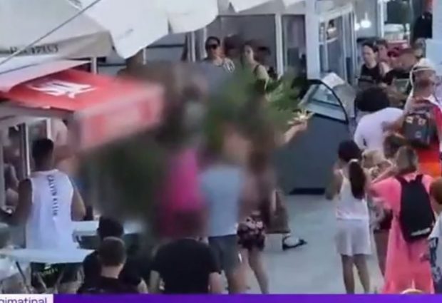 Bătaie între turiști în Eforie Nord. Au fost duși la spital, însă au plecat înainte să fie consultați. VIDEO